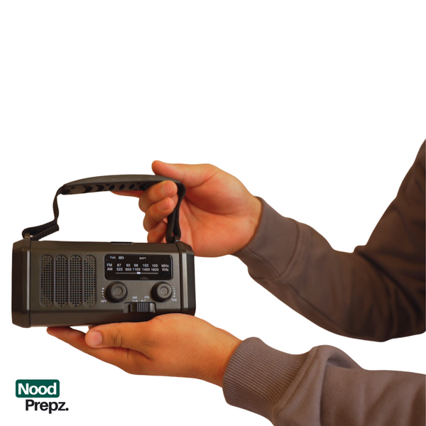 Noodradio met 10.000 mAh